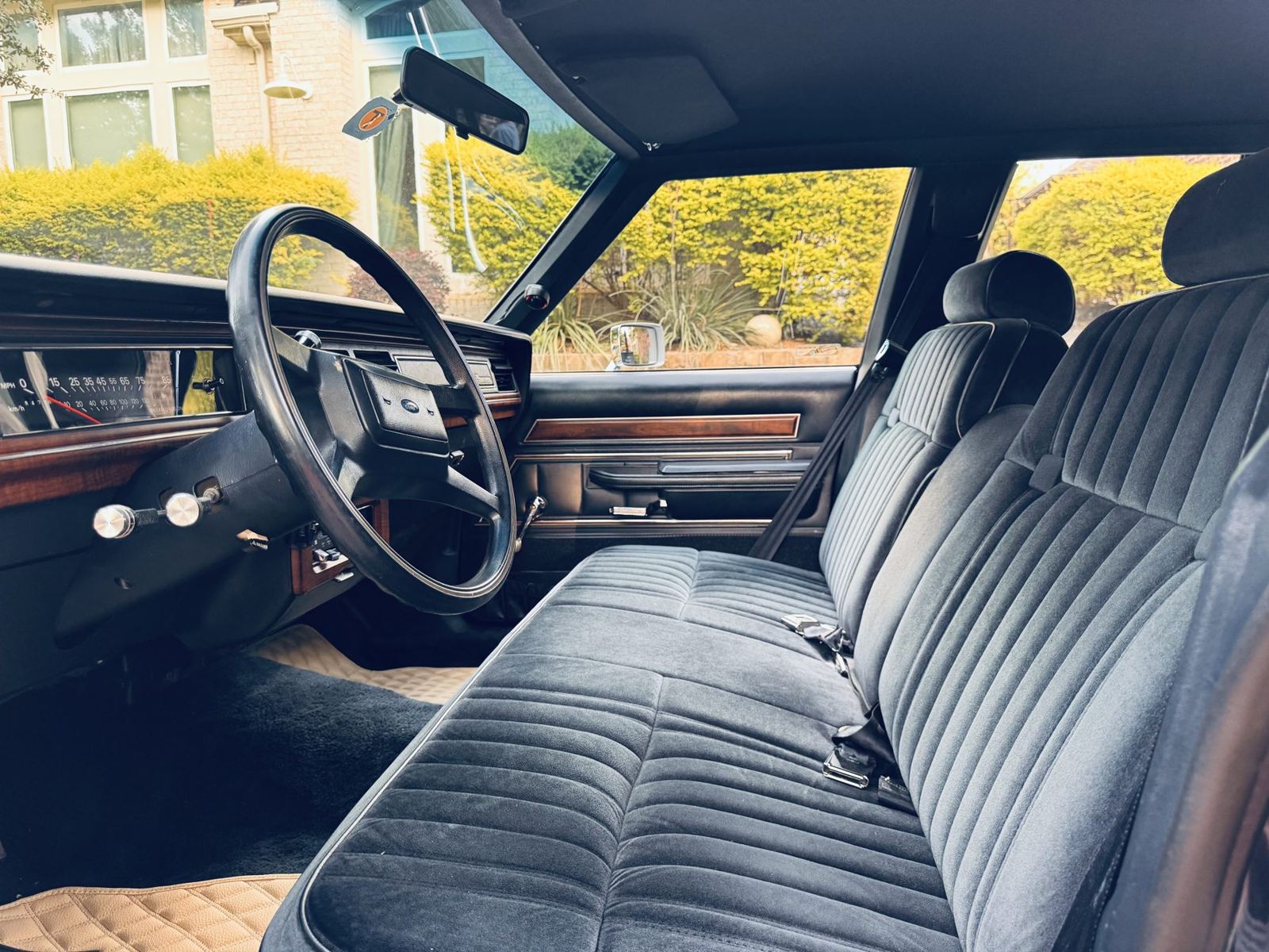 Front bench seat in blue velour